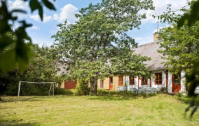 3 Bedroom Lovely Home In Østermarie in Østermarie